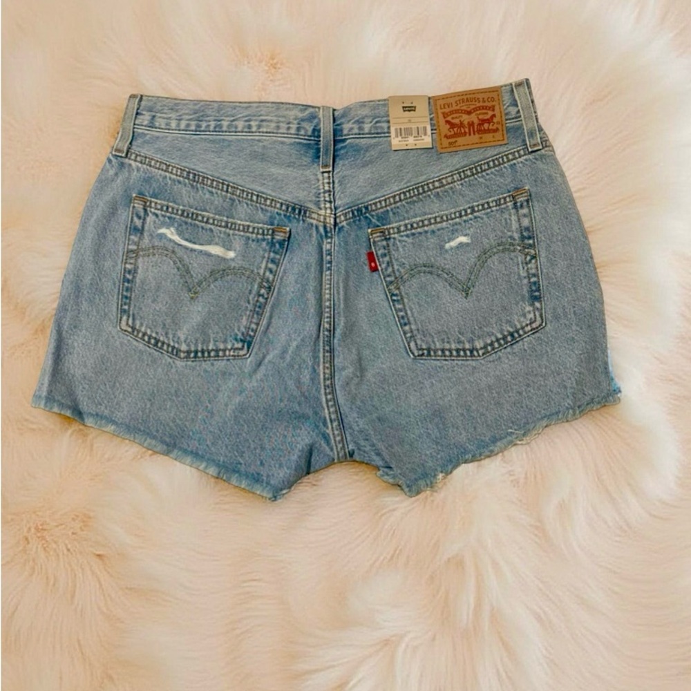 Women's Levi's® 501™ Original Jean Shorts - Picture 2 of 5